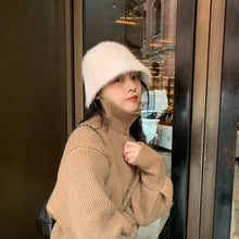 将图片加载到图库查看器,Plush fisherman hat autumn and winter basin hat round head plush high-end feeling face white bucket hat for ladies
