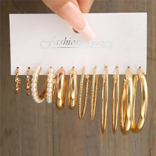 Load image into Gallery viewer, Gold Butterfly & Heart Dangle Earrings Set – Acrylic Drop Jewelry for Women