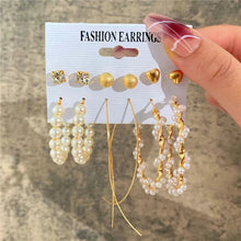 Load image into Gallery viewer, Gold Butterfly & Heart Dangle Earrings Set – Acrylic Drop Jewelry for Women