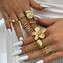 将图片加载到图库查看器,Ingemark 8Pcs/Set Vintage Metal Petal Flower Water Drop Open Rings for Women Trend 2025 Goth Geometric Ring Daily Jewelry Gift