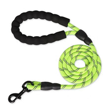 将图片加载到图库查看器,Reflective Dog Leash – Heavy Duty Traction Rope with Padded Handle for Strong Dogs