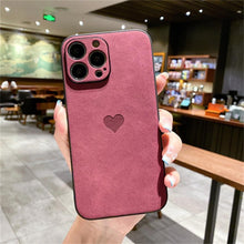 将图片加载到图库查看器,Cute Love Heart Leather Phone Case Soft Shockproof Case for Women Fashion Love Heart Leather Phone Case For iPhone 13 12 11 Pro Max X XR XS Max Camera Protection Soft Back Phone Cover For Couples