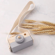 Load image into Gallery viewer, Wooden Fashion Camera Montessori Baby Toy Pendant
