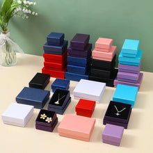 Load image into Gallery viewer, Luxury Jewelry Gift Box Set β White & Dark Green Case