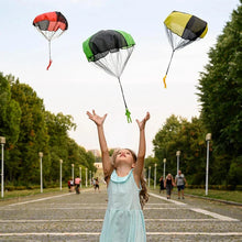 Load image into Gallery viewer, Kids Outdoor Parachute Toy – Tangle-Free Flying Fun Gift for Boys & Girls