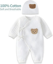 将图片加载到图库查看器,Baby Winter Bodysuit (0–6M) – Thick Cotton Animal Print Onesie for Boys & Girls