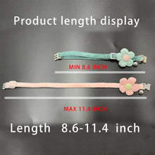 Load image into Gallery viewer, Adjustable Flower Cat Collar with Bell – Cute Breakaway Pet Collar for Kittens & Small Dogs