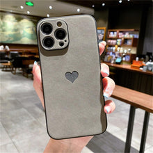 将图片加载到图库查看器,Cute Love Heart Leather Phone Case Soft Shockproof Case for Women Fashion Love Heart Leather Phone Case For iPhone 13 12 11 Pro Max X XR XS Max Camera Protection Soft Back Phone Cover For Couples
