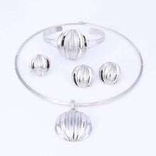 Load image into Gallery viewer, Dubai Jewelry Set Ball Pendant Necklace Earrings Bracelet Ring Silver Color Jewelry Set Women's Wedding Accessories