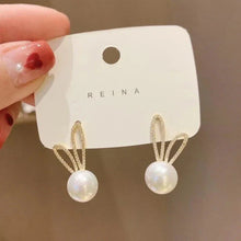 Load image into Gallery viewer, White Flower & Butterfly Dangle Earrings β Acrylic Pearl Heart Jewelry