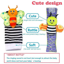 将图片加载到图库查看器,4 PCS Baby Rattle Toy Set Soft Animal Socks & Wrist Straps for Newborns 0–12 Months Educational Plush Toys