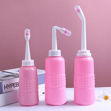Load image into Gallery viewer, Baby Showers Mom Peri Bottle for Postpartum Essentials Feminine Care MomWasher for Perineal Recovery Cleansing After Birth 500ML