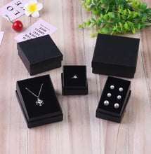 Load image into Gallery viewer, Luxury Jewelry Gift Box Set β White & Dark Green Case