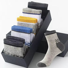 Load image into Gallery viewer, 10PCS Men’s Mid-Calf Cotton Socks – Solid Color, Versatile for All Seasons