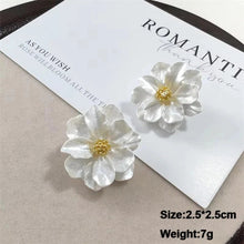 Load image into Gallery viewer, White Flower & Butterfly Dangle Earrings β Acrylic Pearl Heart Jewelry