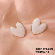 Load image into Gallery viewer, White Flower & Butterfly Dangle Earrings β Acrylic Pearl Heart Jewelry
