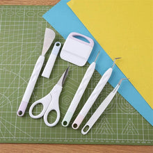 Load image into Gallery viewer, 6pcs Craft Vinyl Weeding Tools Set - DIY Silhouette & Carving Kit for Cricut Makers