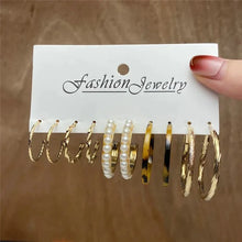 Load image into Gallery viewer, Gold Butterfly & Heart Dangle Earrings Set – Acrylic Drop Jewelry for Women