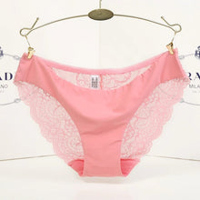 Load image into Gallery viewer, S-2XL! Seamless Low-Rise Women's Sexy Lace Lady Panties Seamless Cotton Breathable Panty Hollow Splicing Briefs Girls' Underwear