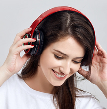 将图片加载到图库查看器,The Perfect Part Super Bass Bluetooth Headphones LED Light