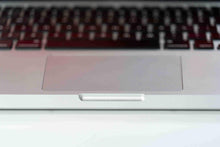 将图片加载到图库查看器,Apple MacBook Pro (13-inch Mid 2014) 3.0 GHz I7-4578U 8GB 256GB SSD (Silver)