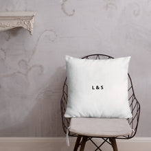 Load image into Gallery viewer, Elote Preparado Premium Pillow