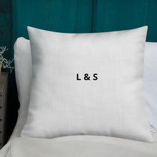 Load image into Gallery viewer, Elote Preparado Premium Pillow