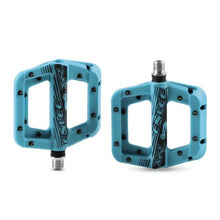 Load image into Gallery viewer, Anti-Vibration Mountain Bike Pedal Anti-Skid Lightweight Nylon Fiber Bicycle Pedal Board High-Strength Anti-Skid Bicycle Pedal New Nylon Fabric Anti Slip Durable Mountain Bike Flat Pedals