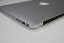 Load image into Gallery viewer, Apple MacBook Air 13-inch 2015 2.2GHz Core i7 8GB SSD (Wear & Tear Special)