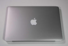 Load image into Gallery viewer, Apple MacBook Pro 13-inch 2014 2.6GHz Core i5 8GB RAM Integrated Graphics (Wear & Tear Special)