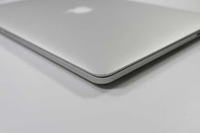 Load image into Gallery viewer, Apple MacBook Pro 15-inch 2014 2.5GHz Core i7 15" 16GB RAM Dual Graphics (Wear & Tear Special)