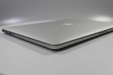 Load image into Gallery viewer, Apple MacBook Pro 15-inch 2014 2.5GHz Core i7 15" 16GB RAM Dual Graphics (Wear & Tear Special)
