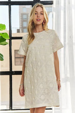 Load image into Gallery viewer, Applique Round Neck Short Sleeve Shift Dress – Timeless & Elegant Round Neck Shift Dress with Sophisticated Applique Detailing for Versatile Day-to-Night Wear