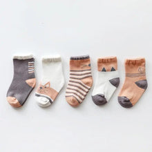将图片加载到图库查看器,Baby Girls Cotton Cartoon Autumn Socks For Newborn Toddler Unique Style Soft Material Cute Colors