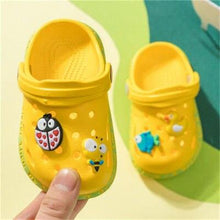 Load image into Gallery viewer, Baby Hole Shoes Summer New Children Nice Non-Slip Soft Floor Boys Girls Beach Sandals Clogs for Boys and Girls Non-Slip Breathable Kids Clogs Garden High Elasticity Kids Sandals Indoor Outdoor Waterproof Beach Sandals