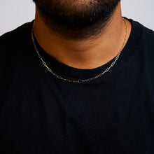 Load image into Gallery viewer, Solid 14K Yellow Gold 2.5mm Paperclip Chain Necklace Unisex 18" Inches