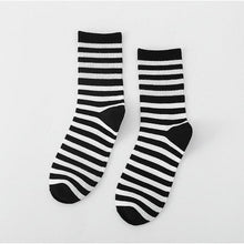 将图片加载到图库查看器,Black And White Embroidery Female Tide Socks Shallow Mouth Summer Cartoon Cow Cute Fashion Boat Socks Unisex Men And Women Cotton Ankle Socks
