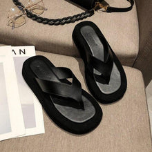 将图片加载到图库查看器,Black White Thick Bottom Flip Flops Women Famous Design Clip Toe Slippers Platform Slides Beach Comfort Thong Style Flip Flops Sandals For Women With Arch Support For Comfortable Walk