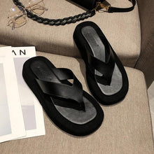 将图片加载到图库查看器,Black White Thick Bottom Flip Flops Women Famous Design Clip Toe Slippers Platform Slides Beach Comfort Thong Style Flip Flops Sandals For Women With Arch Support For Comfortable Walk