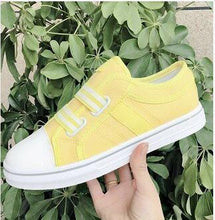 将图片加载到图库查看器,Blue Low-Cut Canvas Flat Shoes Women Casual Vulcanize Shoes New Women Summer Autumn Casual Slip On Canvas Comfortable Walking Flats Elegant Sneakers