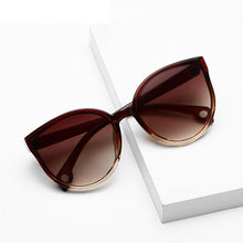 将图片加载到图库查看器,Luxury Modern Elegant Lady Sunglasses WIth Cat Eye Women Eyewear Plastic Frame Clear Lens With UV400 Protection