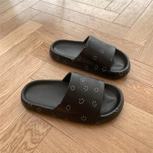 将图片加载到图库查看器,Cartoon Couple Fashion Bear Sandals Non-Slip Thick-Soled Indoor And Outdoor Slippers Men's Flip Flops Athletic Slide Sandals Flat Slip On Sandals For Women Summer Slippers