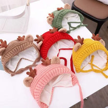 Load image into Gallery viewer, Cartoon Elk Baby Hat Winter Christmas Knitted
