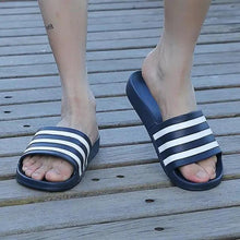 将图片加载到图库查看器,Casual Summer Modern Design Men Slippers Soft Black White Stripes Pattern Flip Flops Casual Summer Outdoor Slides For Women