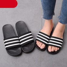 将图片加载到图库查看器,Casual Summer Modern Design Men Slippers Soft Black White Stripes Pattern Flip Flops Casual Summer Outdoor Slides For Women
