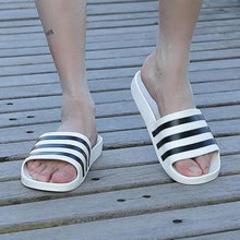 将图片加载到图库查看器,Casual Summer Modern Design Men Slippers Soft Black White Stripes Pattern Flip Flops Casual Summer Outdoor Slides For Women