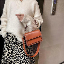 Load image into Gallery viewer, Chain Design Trendy Lady Bags Mini Pu Leather Flap Bags for Women Shoulder Handbag Female Fashion Cross Body Bag with Lid