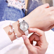 Load image into Gallery viewer, Children Quartz Watch Fashion Student Watch Analog Watch Leather Strap Quartz Watch Children Set Bracelet Watch Leather Band Luxury Quartz Watches Elegant Design For Womens