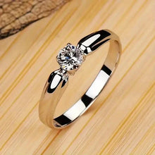 Load image into Gallery viewer, Classic 4-prong Set Round Zirconia Ring For Women
