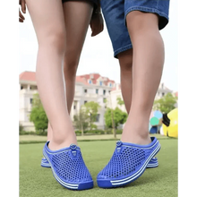 将图片加载到图库查看器,Classic Women Shoes Beach Closed Toe Slippers Unisex Hollow Out Casual Couple Flip Flops Garden Clogs Non-slide Men And Women Slippers